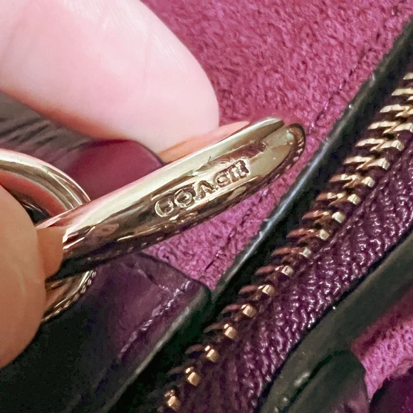 Coach Burgundy Leather & Suede Shoulder Bag – Like New - Picture 7 of 10